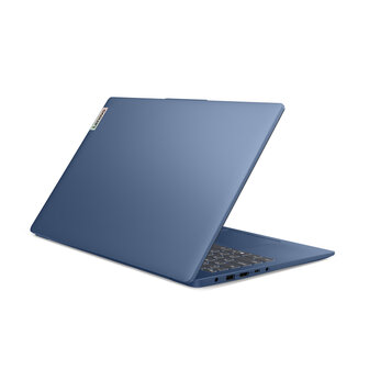 Lenovo 15,6&quot; R7-5/16GB/512GB/FHD/NoOS Blauw