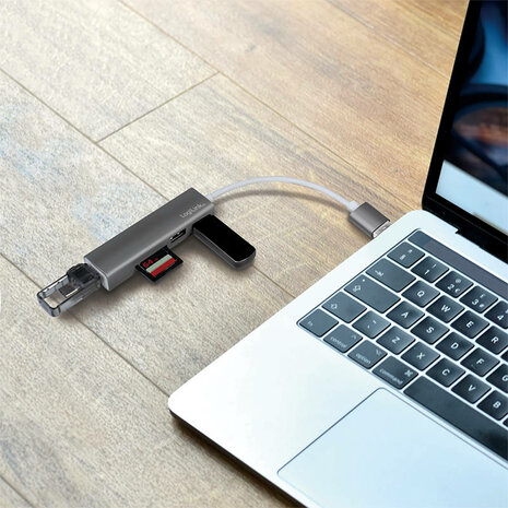 LogiLink 3 Port, USB-A --> USB-A 3.0 + cardreader