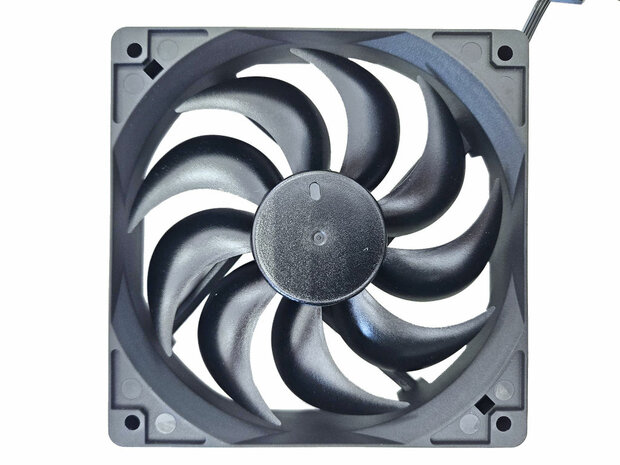 Power Train 120mm PWM - Zwart